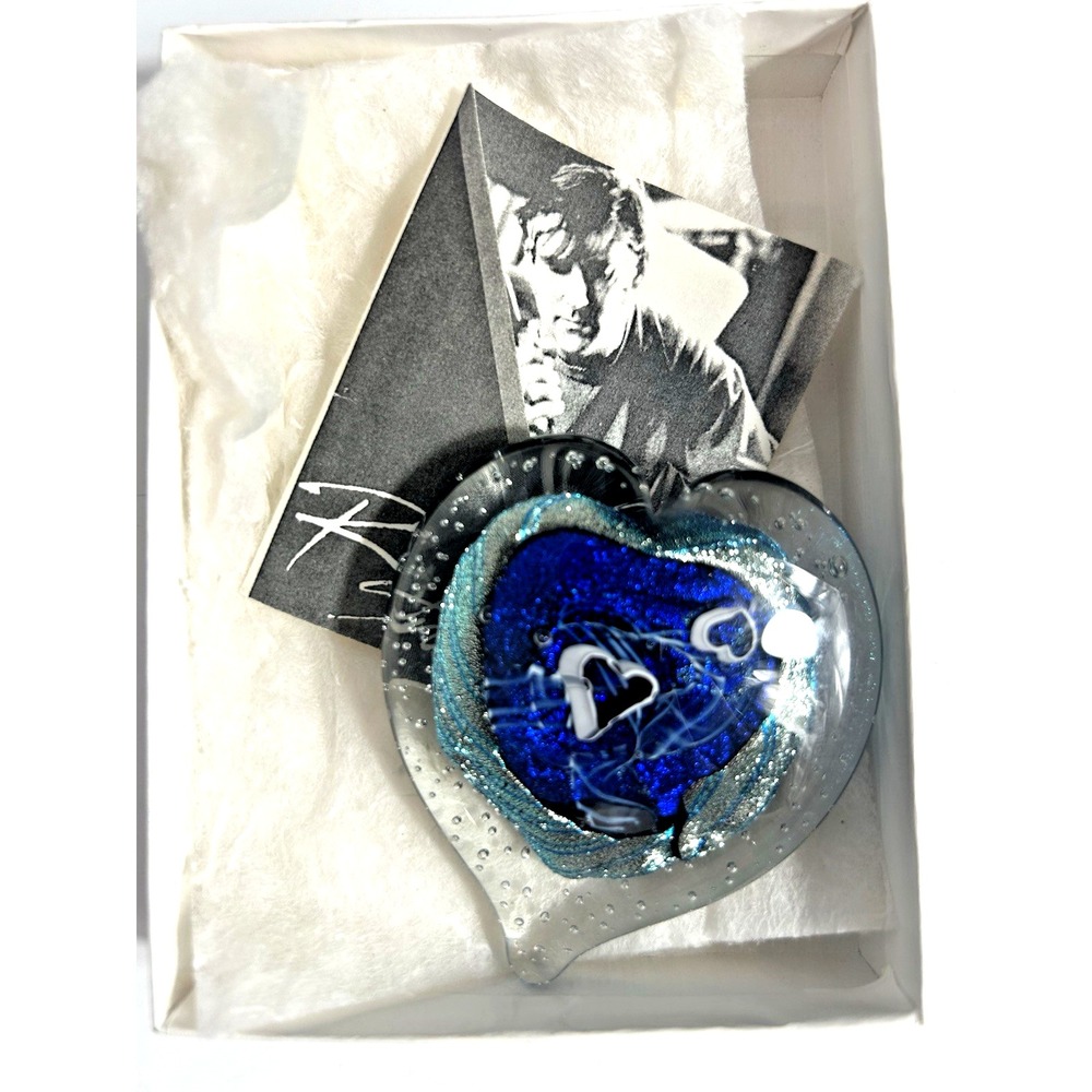 Artisan Signed R.Strong Dichroic Blown Glass Paperweight Blue Hearts Design 1998